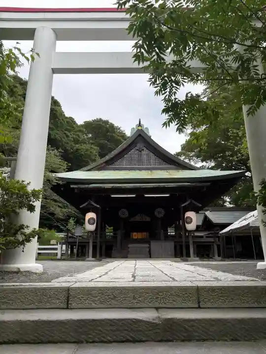 鎌倉宮の{uncategorized: "未分類", other: "その他", undefined: "問題あり", building: "その他建物", grave: "お墓", sacred_gate: "鳥居", guardian: "狛犬", statue: "像", buddha: "仏像", history: "歴史", nature: "自然", garden: "庭園", animal: "動物", pagoda: "塔", temizu: "手水舎", mountain_gate: "山門・神門", sanctuary: "本殿・本堂", subordinate: "末社・摂社", art: "芸術", scenery: "景色", jizo: "地蔵", ema: "絵馬", goshuin: "御朱印", omikuji: "おみくじ", items: "授与品その他", amulet: "お守り", goshuincho: "御朱印帳", eats: "食事", festival: "お祭り", votive_dance: "神楽", shichigosan: "七五三参", wedding: "結婚式", experience: "体験その他", initially: "初詣", around: "周辺", anti_infection: "感染症対策"}