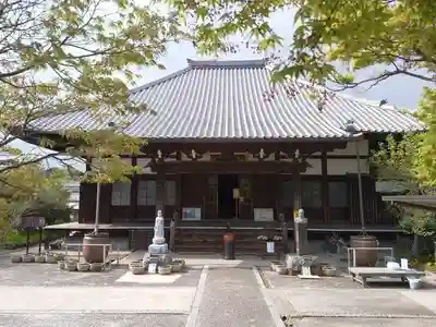 洞雲寺の本殿・本堂