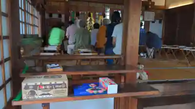 三輪神社の本殿・本堂