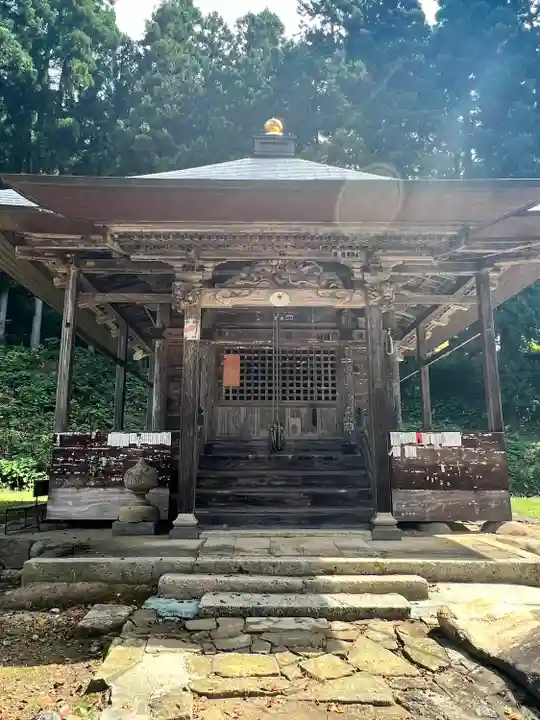 杉沢観音(山形県)