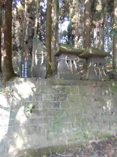 御宇田神宮（御宇田神社）の末社