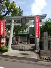 矢先稲荷神社の鳥居