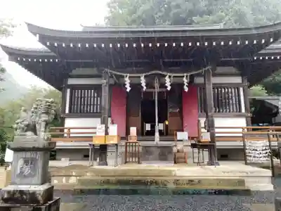 白山神社の本殿・本堂