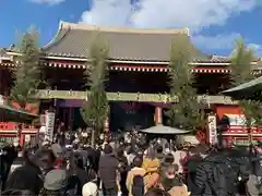 浅草寺の本殿
