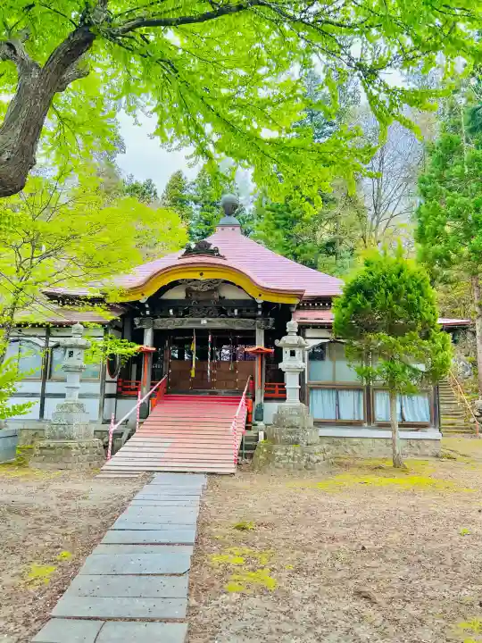 成田山安養寺の{uncategorized: "未分類", other: "その他", undefined: "問題あり", building: "その他建物", grave: "お墓", sacred_gate: "鳥居", guardian: "狛犬", statue: "像", buddha: "仏像", history: "歴史", nature: "自然", garden: "庭園", animal: "動物", pagoda: "塔", temizu: "手水舎", mountain_gate: "山門・神門", sanctuary: "本殿・本堂", subordinate: "末社・摂社", art: "芸術", scenery: "景色", jizo: "地蔵", ema: "絵馬", goshuin: "御朱印", omikuji: "おみくじ", items: "授与品その他", amulet: "お守り", goshuincho: "御朱印帳", eats: "食事", festival: "お祭り", votive_dance: "神楽", shichigosan: "七五三参", wedding: "結婚式", experience: "体験その他", initially: "初詣", around: "周辺", anti_infection: "感染症対策"}