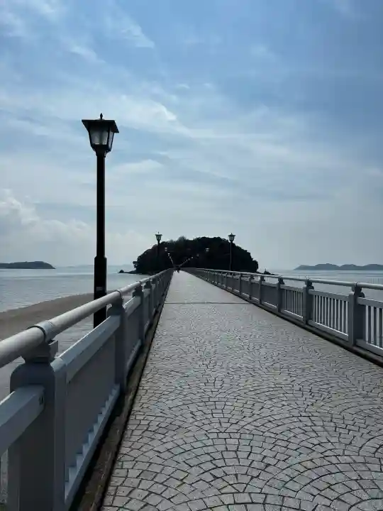 八百富神社の{uncategorized: "未分類", other: "その他", undefined: "問題あり", building: "その他建物", grave: "お墓", sacred_gate: "鳥居", guardian: "狛犬", statue: "像", buddha: "仏像", history: "歴史", nature: "自然", garden: "庭園", animal: "動物", pagoda: "塔", temizu: "手水舎", mountain_gate: "山門・神門", sanctuary: "本殿・本堂", subordinate: "末社・摂社", art: "芸術", scenery: "景色", jizo: "地蔵", ema: "絵馬", goshuin: "御朱印", omikuji: "おみくじ", items: "授与品その他", amulet: "お守り", goshuincho: "御朱印帳", eats: "食事", festival: "お祭り", votive_dance: "神楽", shichigosan: "七五三参", wedding: "結婚式", experience: "体験その他", initially: "初詣", around: "周辺", anti_infection: "感染症対策"}