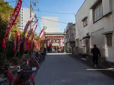 東京羽田 穴守稲荷神社の{uncategorized: "未分類", other: "その他", undefined: "問題あり", building: "その他建物", grave: "お墓", sacred_gate: "鳥居", guardian: "狛犬", statue: "像", buddha: "仏像", history: "歴史", nature: "自然", garden: "庭園", animal: "動物", pagoda: "塔", temizu: "手水舎", mountain_gate: "山門・神門", sanctuary: "本殿・本堂", subordinate: "末社・摂社", art: "芸術", scenery: "景色", jizo: "地蔵", ema: "絵馬", goshuin: "御朱印", omikuji: "おみくじ", items: "授与品その他", amulet: "お守り", goshuincho: "御朱印帳", eats: "食事", festival: "お祭り", votive_dance: "神楽", shichigosan: "七五三参", wedding: "結婚式", experience: "体験その他", initially: "初詣", around: "周辺", anti_infection: "感染症対策"}