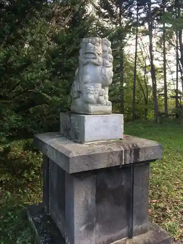 ニセコ狩太神社の狛犬