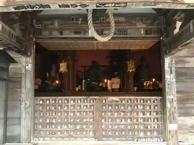 勝尾寺の本殿・本堂