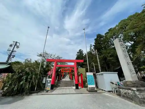 三光稲荷神社の鳥居