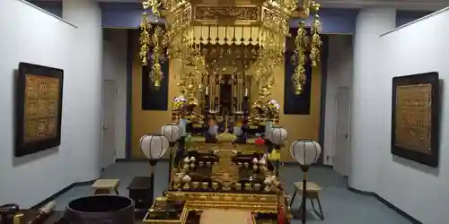 眞久寺の本殿・本堂