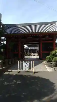 浄土宗南命山善光寺の山門・神門