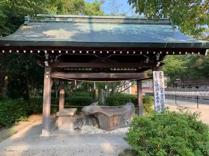 伊弉諾神宮の手水舎