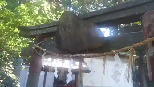 穴蔵神社のその他建物