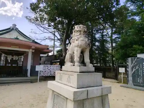 福島稲荷神社の{uncategorized: "未分類", other: "その他", undefined: "問題あり", building: "その他建物", grave: "お墓", sacred_gate: "鳥居", guardian: "狛犬", statue: "像", buddha: "仏像", history: "歴史", nature: "自然", garden: "庭園", animal: "動物", pagoda: "塔", temizu: "手水舎", mountain_gate: "山門・神門", sanctuary: "本殿・本堂", subordinate: "末社・摂社", art: "芸術", scenery: "景色", jizo: "地蔵", ema: "絵馬", goshuin: "御朱印", omikuji: "おみくじ", items: "授与品その他", amulet: "お守り", goshuincho: "御朱印帳", eats: "食事", festival: "お祭り", votive_dance: "神楽", shichigosan: "七五三参", wedding: "結婚式", experience: "体験その他", initially: "初詣", around: "周辺", anti_infection: "感染症対策"}