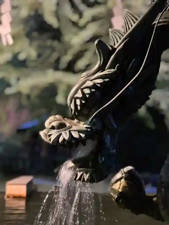 北口本宮冨士浅間神社の手水舎