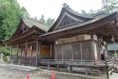 白鬚神社の本殿・本堂