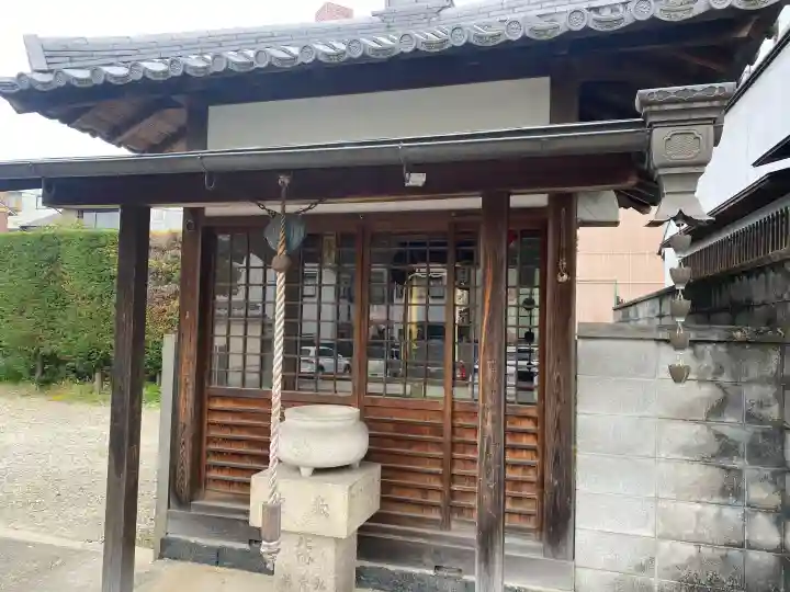 誕生寺の{uncategorized: "未分類", other: "その他", undefined: "問題あり", building: "その他建物", grave: "お墓", sacred_gate: "鳥居", guardian: "狛犬", statue: "像", buddha: "仏像", history: "歴史", nature: "自然", garden: "庭園", animal: "動物", pagoda: "塔", temizu: "手水舎", mountain_gate: "山門・神門", sanctuary: "本殿・本堂", subordinate: "末社・摂社", art: "芸術", scenery: "景色", jizo: "地蔵", ema: "絵馬", goshuin: "御朱印", omikuji: "おみくじ", items: "授与品その他", amulet: "お守り", goshuincho: "御朱印帳", eats: "食事", festival: "お祭り", votive_dance: "神楽", shichigosan: "七五三参", wedding: "結婚式", experience: "体験その他", initially: "初詣", around: "周辺", anti_infection: "感染症対策"}