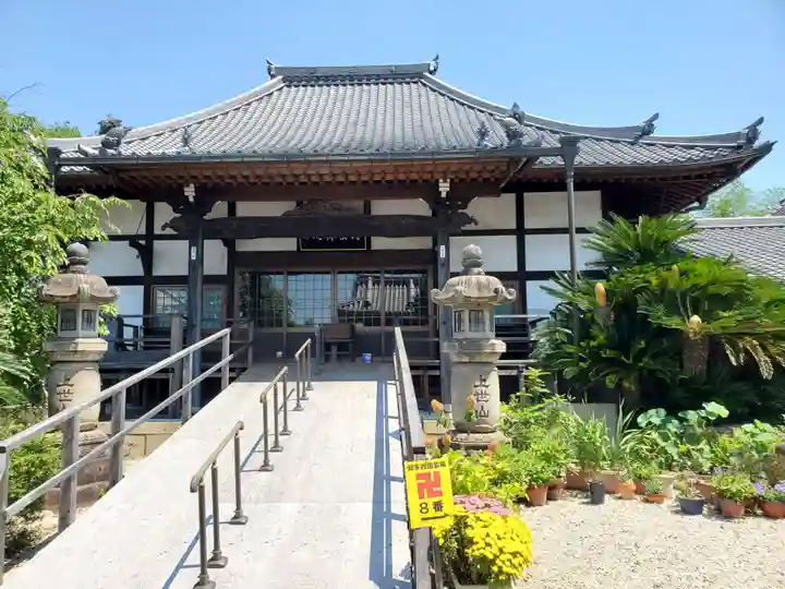 傳宗院の本殿・本堂