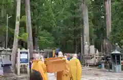 高野山金剛峯寺奥の院(和歌山県)