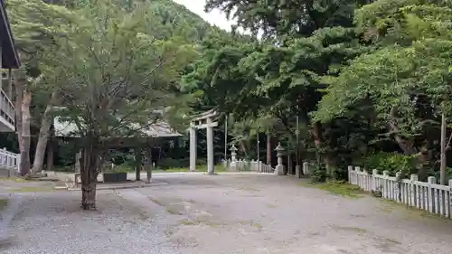 函館八幡宮の庭園