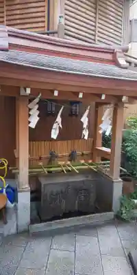 小網神社の手水舎