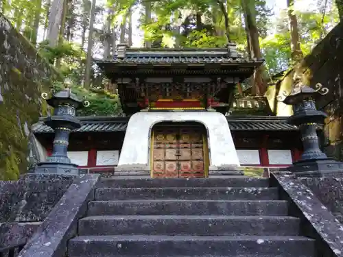 日光山輪王寺 大猷院の山門・神門
