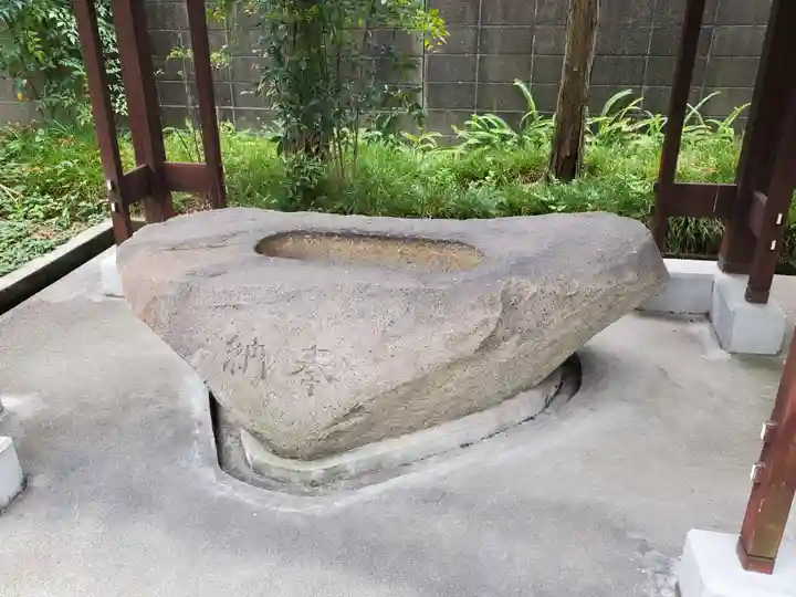 八幡神社の手水舎