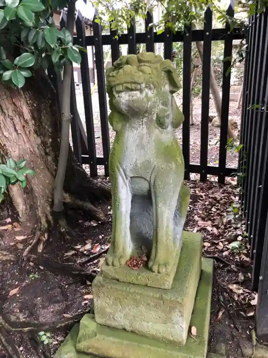 氣比神宮の狛犬