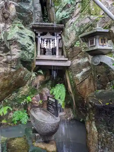 阿賀神社の末社