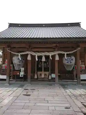 三柱神社の本殿・本堂