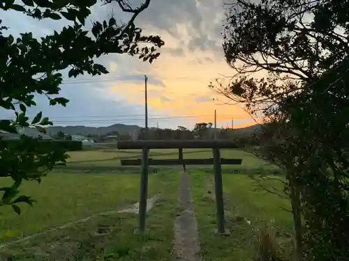 川田神社の鳥居