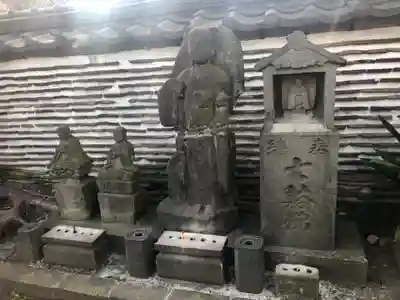 待乳山聖天(本龍院)の地蔵