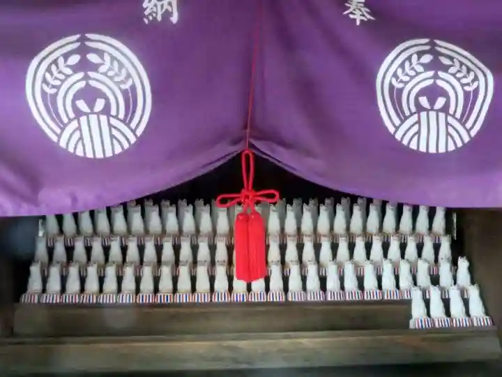 被官稲荷神社の授与品その他