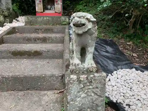 瀧口神社の狛犬