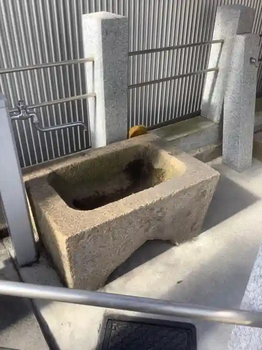 地蔵堂の手水舎