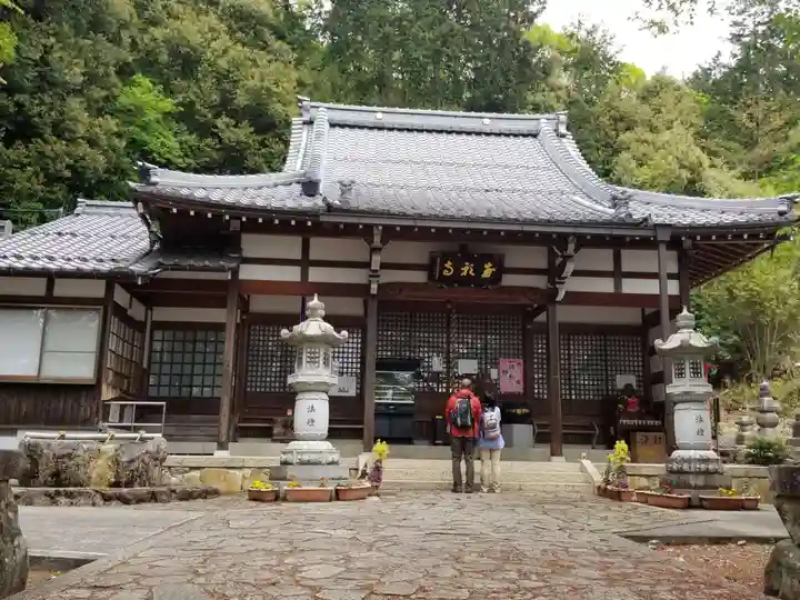 阿賀神社の本殿・本堂