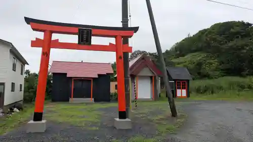 臼谷稲荷神社の鳥居