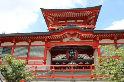 門戸厄神東光寺の本殿・本堂
