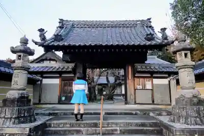 高蔵寺の山門・神門