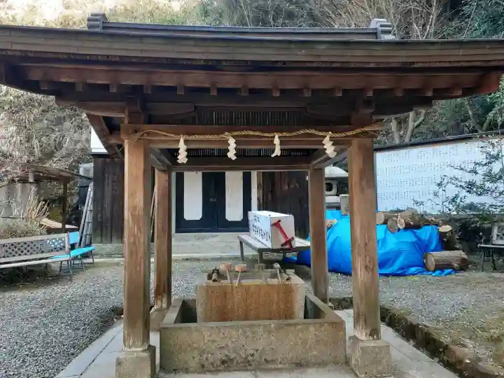 天照大神高座神社の{uncategorized: "未分類", other: "その他", undefined: "問題あり", building: "その他建物", grave: "お墓", sacred_gate: "鳥居", guardian: "狛犬", statue: "像", buddha: "仏像", history: "歴史", nature: "自然", garden: "庭園", animal: "動物", pagoda: "塔", temizu: "手水舎", mountain_gate: "山門・神門", sanctuary: "本殿・本堂", subordinate: "末社・摂社", art: "芸術", scenery: "景色", jizo: "地蔵", ema: "絵馬", goshuin: "御朱印", omikuji: "おみくじ", items: "授与品その他", amulet: "お守り", goshuincho: "御朱印帳", eats: "食事", festival: "お祭り", votive_dance: "神楽", shichigosan: "七五三参", wedding: "結婚式", experience: "体験その他", initially: "初詣", around: "周辺", anti_infection: "感染症対策"}