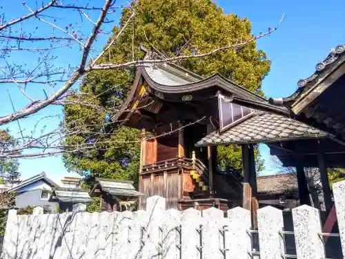 白山社の本殿・本堂