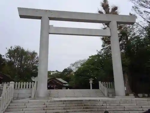 皇大神宮（烏森神社）の鳥居