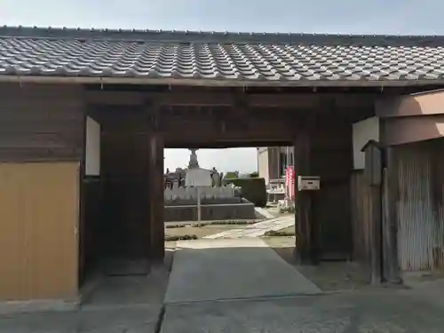 長暦寺の山門・神門