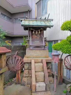 神明社（八幡3丁目）の本殿・本堂