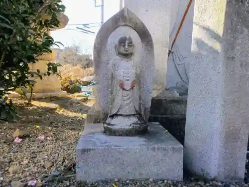 瀧泉寺の{uncategorized: "未分類", other: "その他", undefined: "問題あり", building: "その他建物", grave: "お墓", sacred_gate: "鳥居", guardian: "狛犬", statue: "像", buddha: "仏像", history: "歴史", nature: "自然", garden: "庭園", animal: "動物", pagoda: "塔", temizu: "手水舎", mountain_gate: "山門・神門", sanctuary: "本殿・本堂", subordinate: "末社・摂社", art: "芸術", scenery: "景色", jizo: "地蔵", ema: "絵馬", goshuin: "御朱印", omikuji: "おみくじ", items: "授与品その他", amulet: "お守り", goshuincho: "御朱印帳", eats: "食事", festival: "お祭り", votive_dance: "神楽", shichigosan: "七五三参", wedding: "結婚式", experience: "体験その他", initially: "初詣", around: "周辺", anti_infection: "感染症対策"}