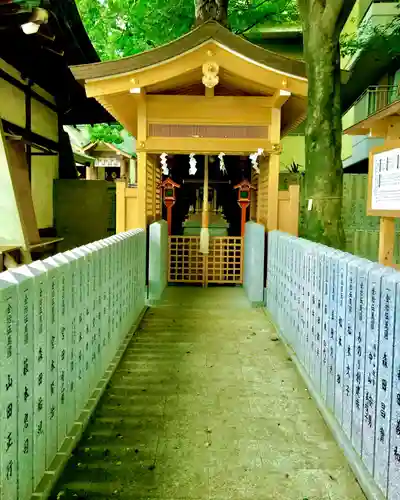 阿麻美許曽神社の末社