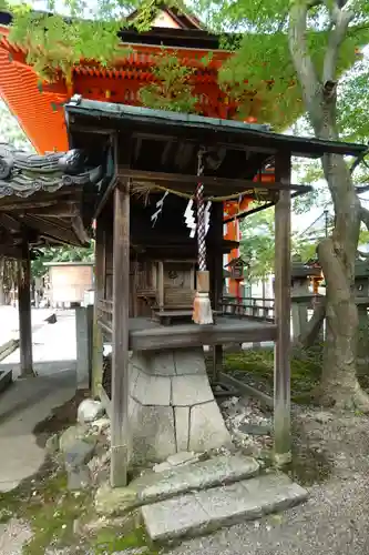 長等神社の本殿