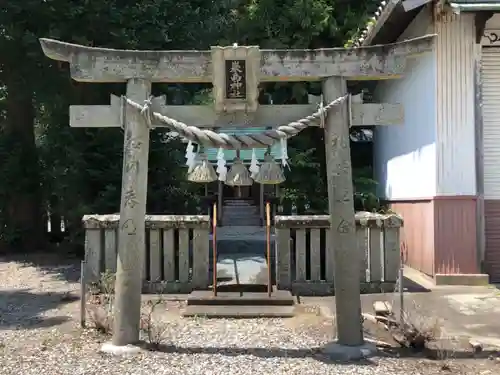 津田八幡神社の末社