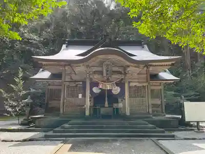 二上神社の本殿・本堂